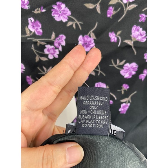 Steve Madden NWT Floral Print Matte Satin Kite Scarf Black Floral One Size New - Picture 6 of 7